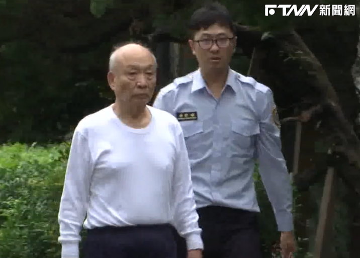 曾嗆「要弄她」！朱亞虎認了「忌妒應曉薇亂花錢」尷尬補一句：還是很尊重她's story cover image