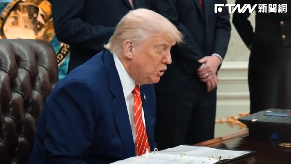 川普縮了？爆大砍對中國關稅「145%→50%」 美財長發話：3位數不可行's story cover image