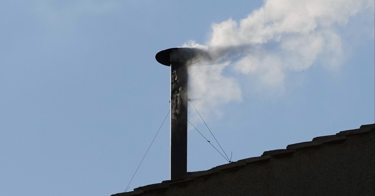 快訊／梵蒂岡白煙升起！第267任教宗誕生's story cover image