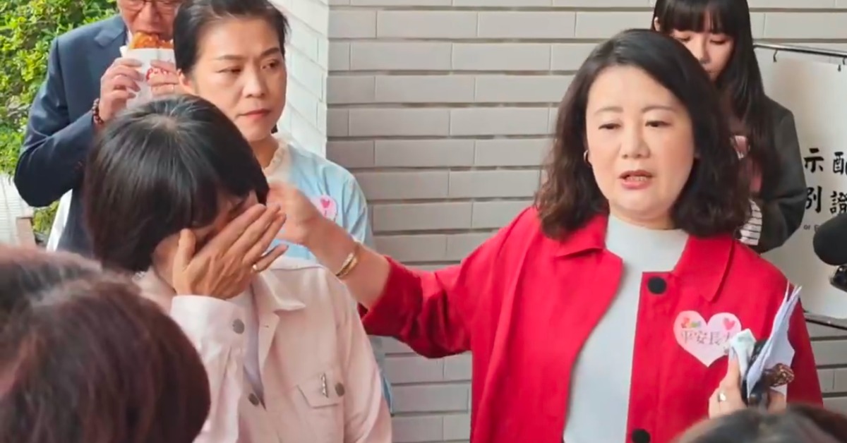 剴剴案爭議延燒 林月琴立院落淚回應's story cover image