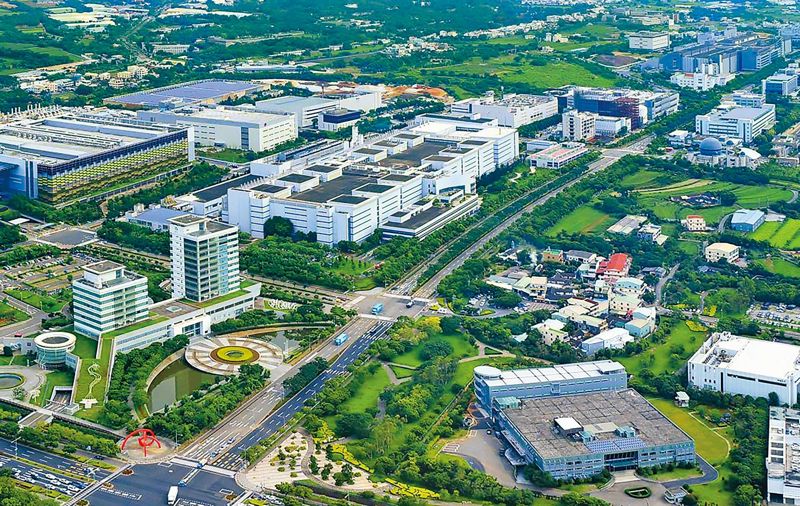 名家現場／大台中的三個第三與第一