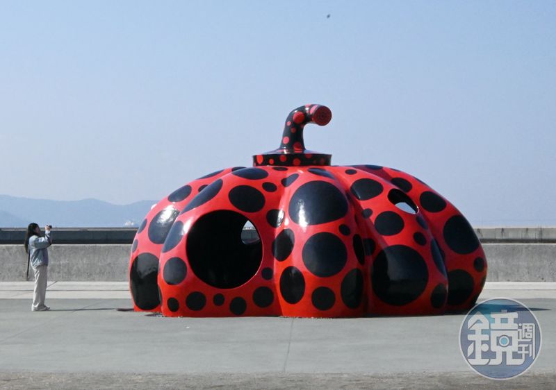 海上藝術島最強攻略（上）／2025瀨戶內國際藝術祭登場！搭星宇直飛高松　朝聖草間彌生南瓜、跳島攻略輕鬆玩's story cover image